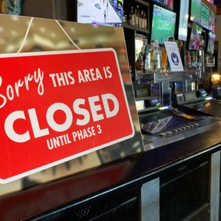 Bar owners fed up with Governor Sisolak’s mandatory closures