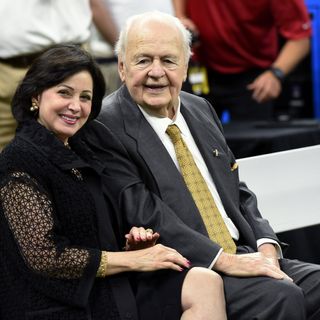 Judge denies media request to unseal files on Saints owner