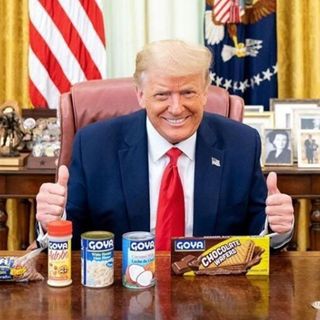 Donald Trump Poses With Goya Products One Day After Ivanka Tweets Support