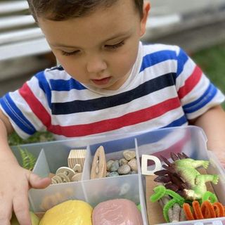 San Antonio mom creates sensory boxes for kids to learn, play at home