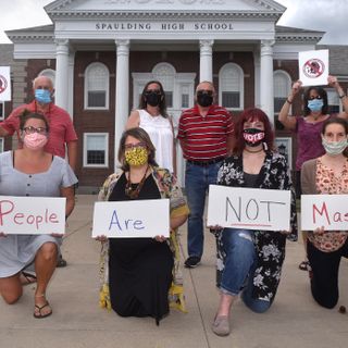 Spaulding urged to retire Red Raiders mascot