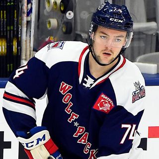 Lightning sign free agent defenseman Sean Day