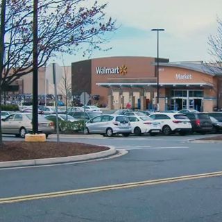 Walmart closes 2 Houston-area stores for disinfecting