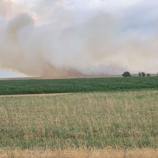 Wildfire burns 2,000 acres in Weld County, state and federal firefighting aircraft called in to contain flames