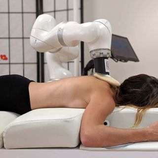 Robots can now give full-body personalised massages at home