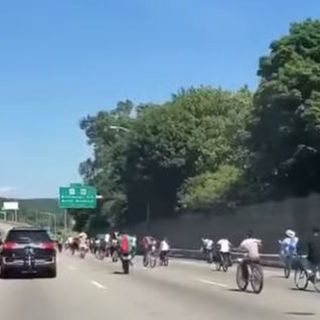 Video shows dozens of young people riding bikes through I-91 traffic in New Haven