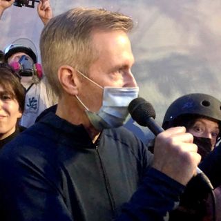 Portland's Mayor Tear-Gassed by US Agents as Protest Rages