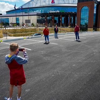 Gov. Greg Abbott will toss virtual ‘first pitch’ at Texas Rangers’ opener Friday