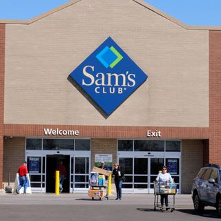 Former employee sues Sam's Club in Conroe after being forced to wear face mask