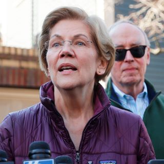 Elizabeth Warren drops out of 2020 presidential race after disappointing Super Tuesday showing