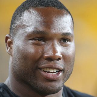 Steelers Stephon Tuitt Says He Won't Take A Knee For Anthem