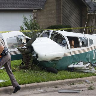 Small plane crashes outside west Harris County home, injuring 2