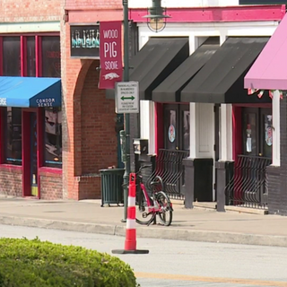 Outdoor drinking law takes effect in Downtown Fayetteville