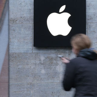 Apple pays France €500 million to cover a decade of back taxes