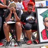 Prosecutor: No charges for officer in Michael Brown’s death