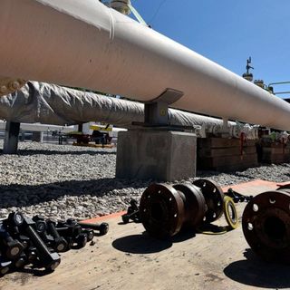 Enbridge hires companies to design, build Great Lakes tunnel