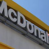 No ketchup? Big problem: Teenage McDonald’s employee punched in face for forgetting condiment