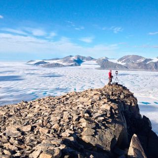 Warming takes down Canada's last intact ice shelf