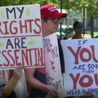 Hundreds protest Wisconsin's mask mandate at anti-mask rally