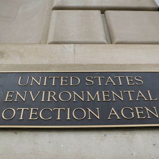 6 former EPA bosses call for agency reset after election