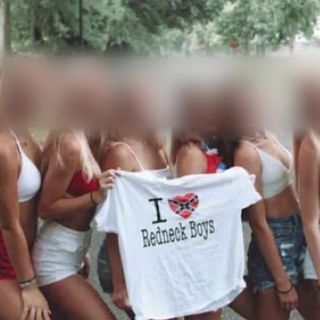 High school cheerleaders in hot water after posing with Confederate flag