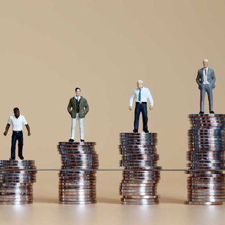 Study: Wage gap widens between Black, white workers, especially in Michigan | Bridge Michigan