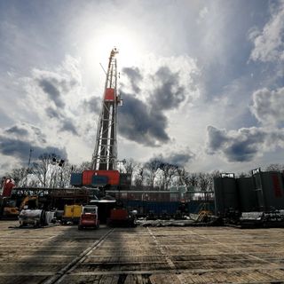 Trump's EPA dumps methane emissions rule for oil, gas fields