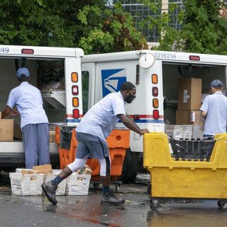 Postal Service warns NC: We can't deliver ballots in time for voters who wait