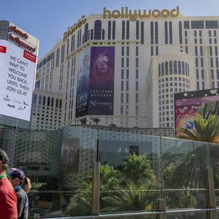 12 major Las Vegas hotel-casinos remain dark indefinitely