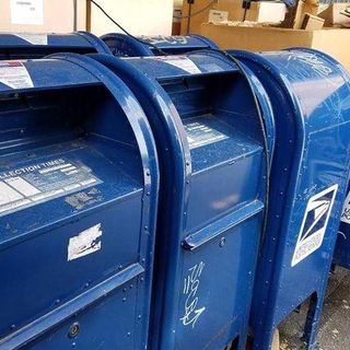 USPS won't say if decision by Western district to stop removing letter collection boxes is still in effect