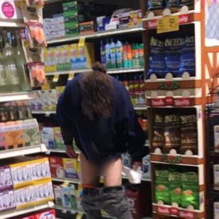 Man caught pooping in aisle of San Francisco Safeway