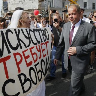 Belarus president remains defiant as protest strikes grow