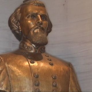 Legal challenge won’t affect governor’s position on Confederate general’s bust