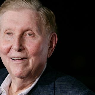 Sumner Redstone, Towering Media Mogul Who Helped Shape Modern Entertainment Industry, Dies at 97