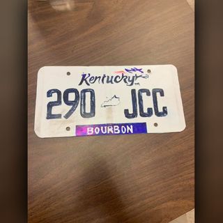 Kentucky driver failed to fool police with hand-drawn license plate