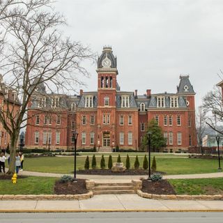 WVU suspends in-person classes amid rising COVID-19 cases