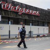 Man charged in fatal stabbing at Walgreens in Wicker Park taken off electronic monitoring days earlier