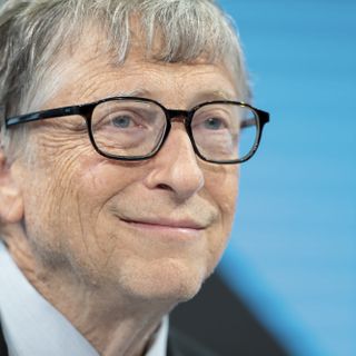 Bill Gates leaves Microsoft board