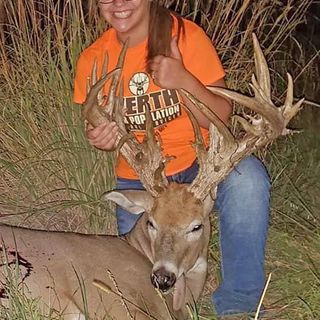 Potential state-record whitetail: A 14-year-old Kansas girl shot this monster 40-point buck