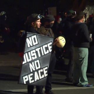 Court drops charges against more Portland protesters