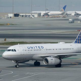 United to offer COVID-19 testing for passengers, starting on Hawaii route