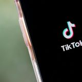 Judge temporarily halts Trump’s TikTok download ban