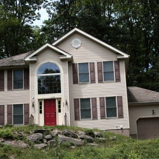 U.S. Orders Up To A Yearlong Break On Mortgage Payments