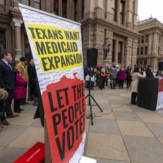 Medicaid expansion could bring Texas $5.4 billion in federal dollars, study says