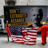 Wikileaks founder Julian Assange faces Christmas behind bars