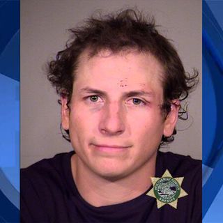 PPB: Two people slashed with knife, suspect arrested in downtown Portland