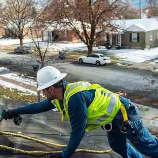 Future of Utah’s rooftop solar industry at stake in utility rate case starting Tuesday