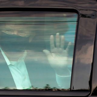 Trump says he’s leaving hospital Monday evening for White House