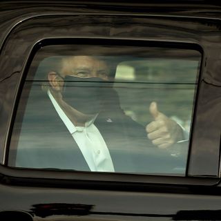 Column: Trump puts Secret Service agents at risk with COVID Car Ride — but relax, it was medically necessary