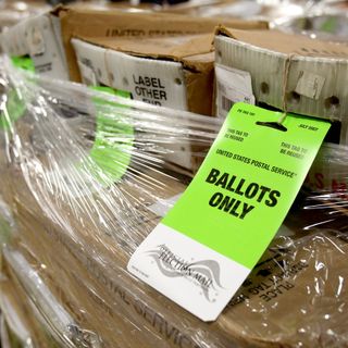 Franklin County sends some absentee ballots to wrong voters; elections officials cite software error